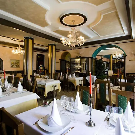 Konukevi Andor 3*