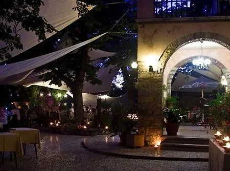 Andor Guest house Ankaran