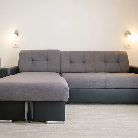 Konukevi Andor 3*